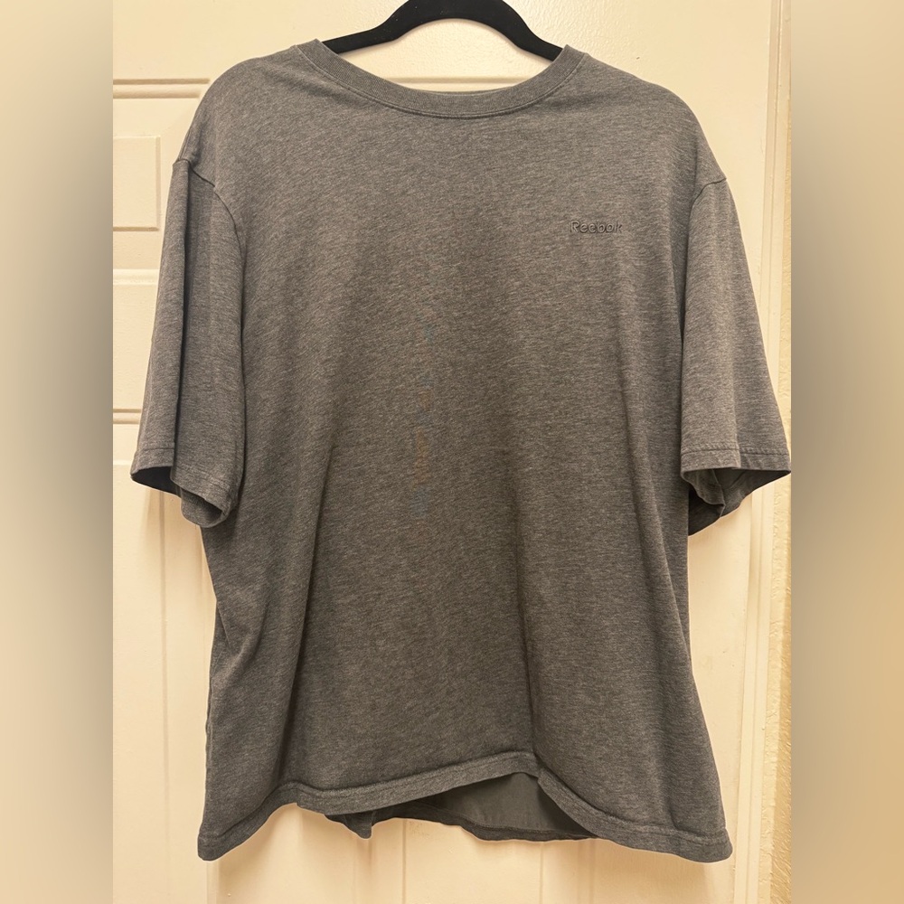 Reebok Men's Heather Gray Short Sleeve Crew Tee